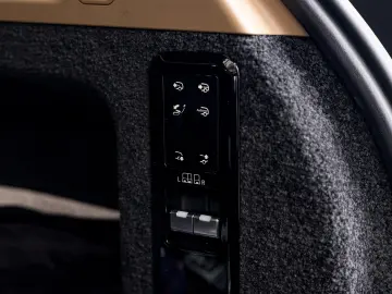 Range Rover Autobiography  cesiune de leasing operațional