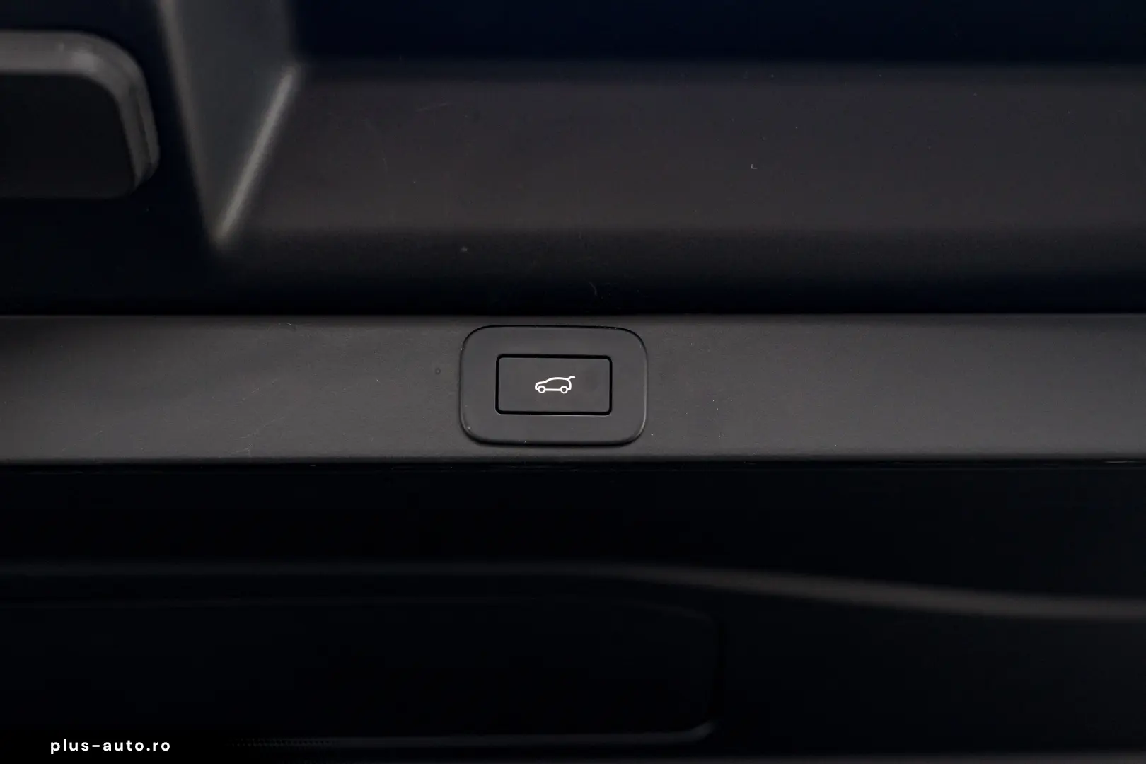 Range Rover Autobiography  cesiune de leasing operațional