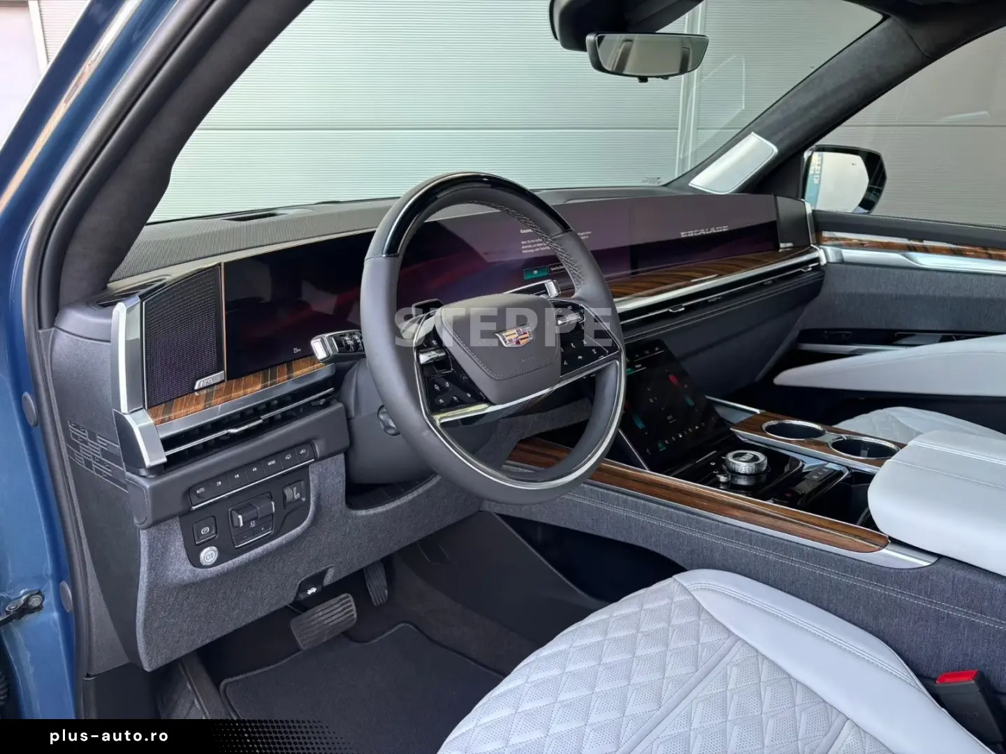 Cadillac Escalade FACELIFT MY26 6.2 V8 ESV Sport Platinum