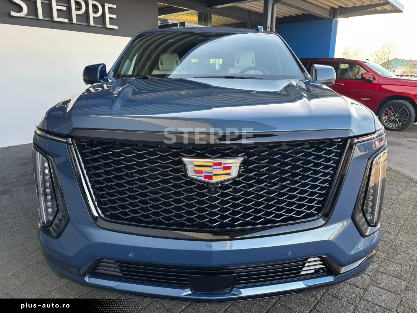 Cadillac Escalade FACELIFT MY26 6.2 V8 ESV Sport Platinum