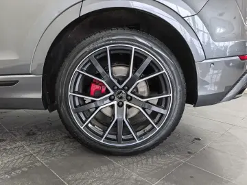 Audi Q8 3.0 TDI Quattro Tiptronic MHEV (Pachet Exclusive)