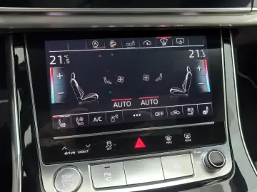 Audi Q8 3.0 TDI Quattro Tiptronic MHEV (Pachet Exclusive)