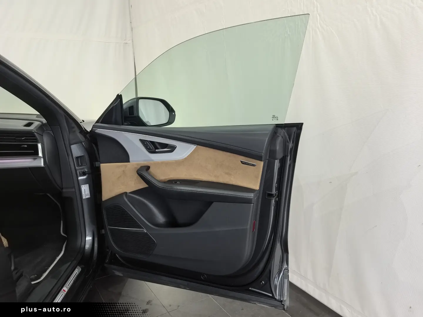 Audi Q8 3.0 TDI Quattro Tiptronic MHEV (Pachet Exclusive)