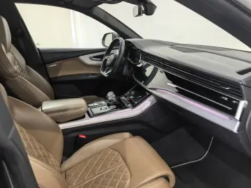 Audi Q8 3.0 TDI Quattro Tiptronic MHEV (Pachet Exclusive)