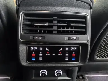 Audi Q8 3.0 TDI Quattro Tiptronic MHEV (Pachet Exclusive)