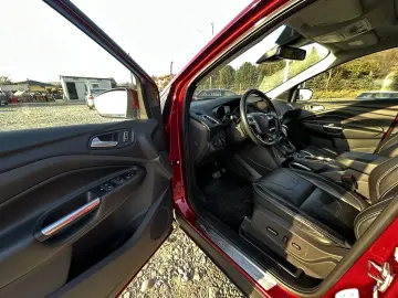 Ford Kuga 1.5 EcoBoost Automat  Titanium  4x4