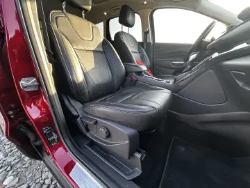 Ford Kuga 1.5 EcoBoost Automat  Titanium  4x4