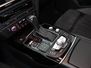 Audi A6 V6 3.0 TDI 218 S TRONIC 7 AVUS