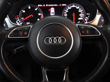 Audi A6 V6 3.0 TDI 218 S TRONIC 7 AVUS
