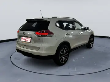 NISSAN X-Trail 1.6 dCi TEKNA Xtronic