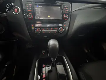 NISSAN X-Trail 1.6 dCi TEKNA Xtronic