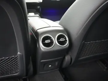 MERCEDES-BENZ CLA 180 AMG Line   Panorama - Schiebed&hellip;