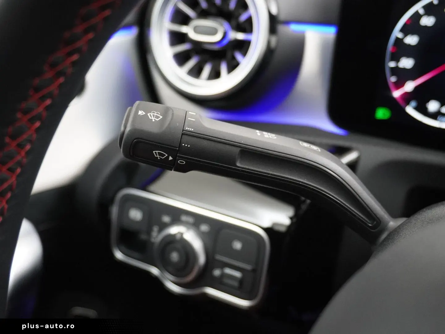 MERCEDES-BENZ CLA 180 AMG Line   Panorama - Schiebed&hellip;