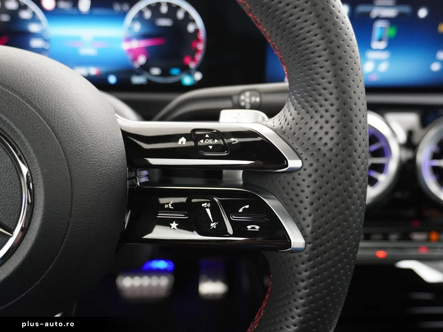 MERCEDES-BENZ CLA 180 AMG Line   Panorama - Schiebed&hellip;