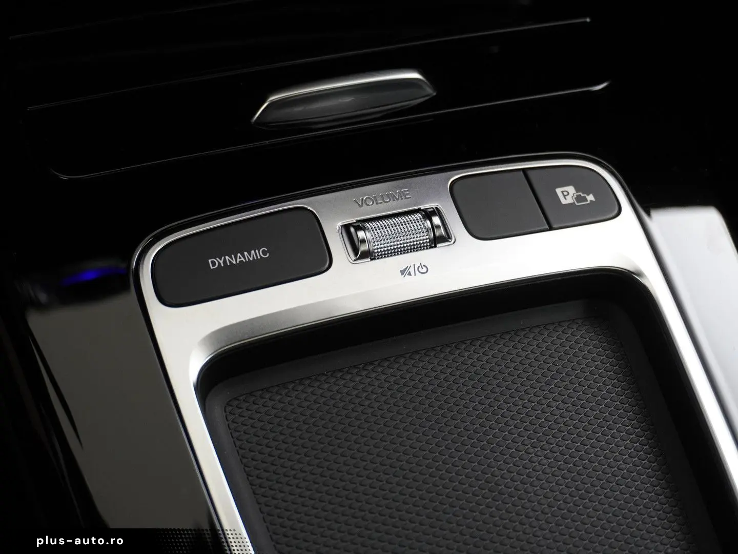 MERCEDES-BENZ CLA 180 AMG Line   Panorama - Schiebed&hellip;