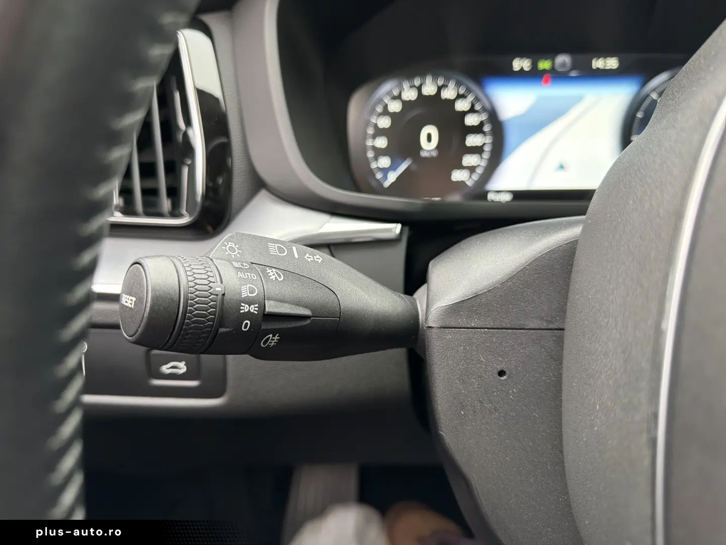 Volvo XC60 2019 D4 Momentum