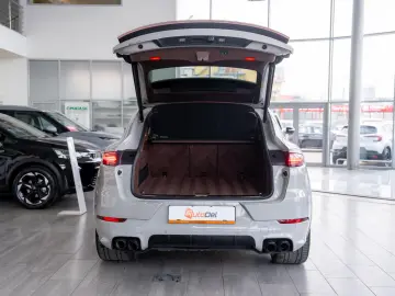 Porsche Cayenne Coupe e-Hybrid