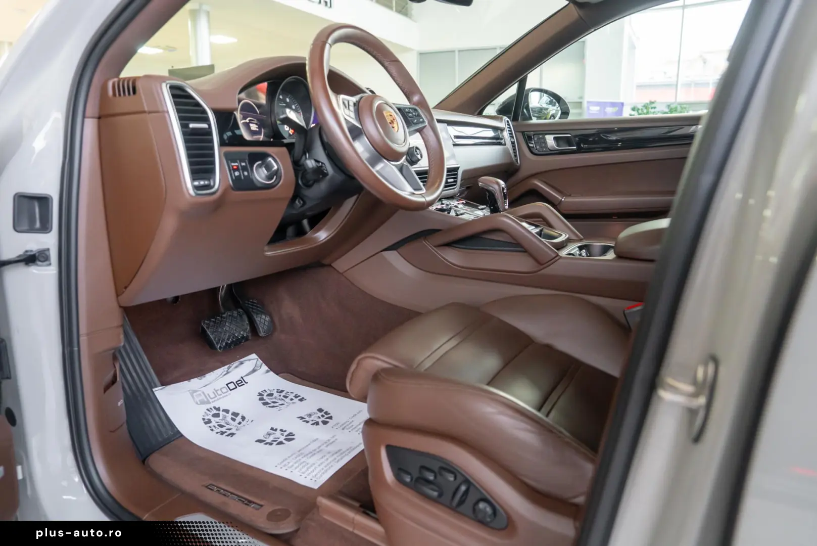 Porsche Cayenne Coupe e-Hybrid