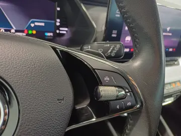 Škoda Octavia Combi STYLE 2.0 TDI DSG