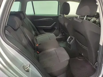 Škoda Octavia Combi STYLE 2.0 TDI DSG