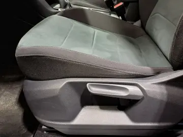 VW Tiguan Life 2 0 TDI SCR DSG 4Mot