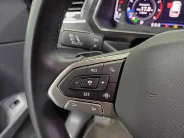 VW Tiguan Life 2 0 TDI SCR DSG 4Mot