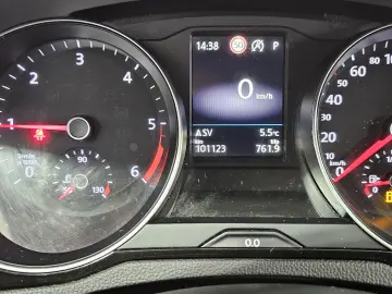 VW Passat Business 2.0 TDI DSG