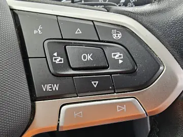 VW Passat Business 2.0 TDI DSG