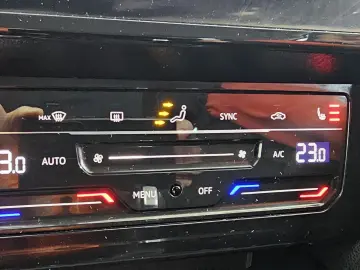 VW Passat Business 2.0 TDI DSG