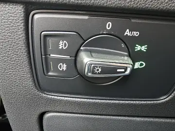 VW Passat Business 2.0 TDI DSG