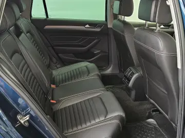 VW Passat Business 2.0 TDI DSG