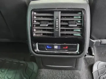 VW Passat Business 2.0 TDI DSG