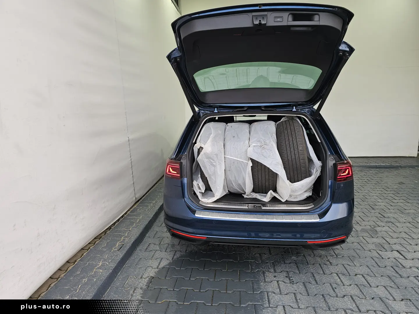 VW Passat Business 2.0 TDI DSG