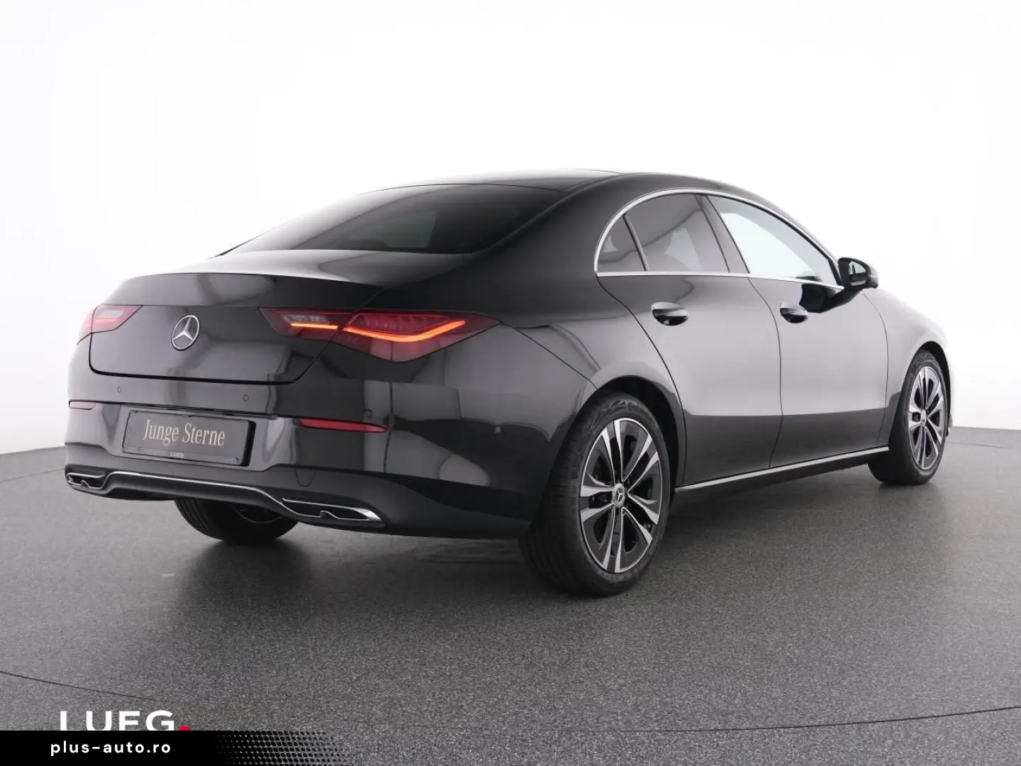 MERCEDES-BENZ CLA 180 Coupé Pano 360 Tot Mem