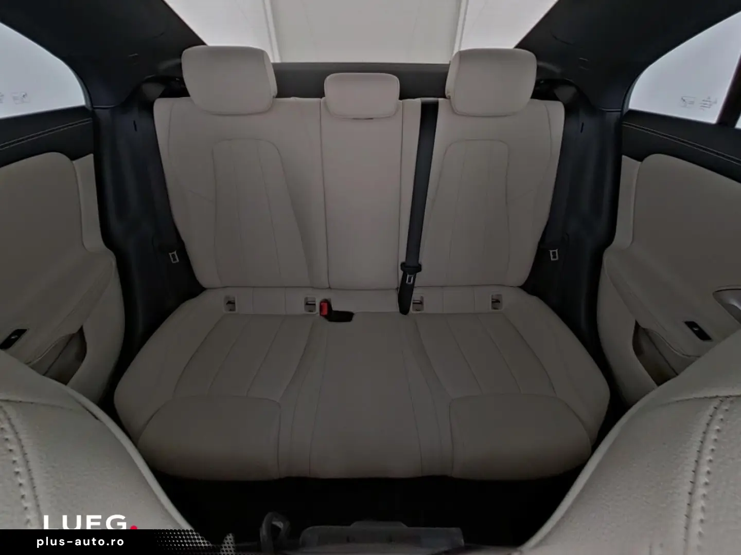 MERCEDES-BENZ CLA 180 Coupé Pano 360 Tot Mem