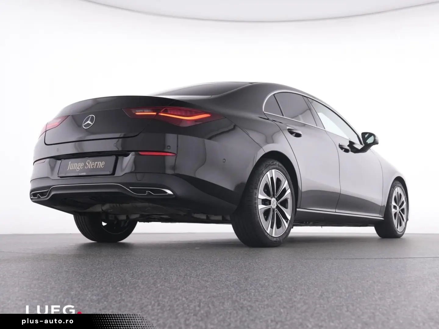 MERCEDES-BENZ CLA 180 Coupé Pano 360 Tot Mem