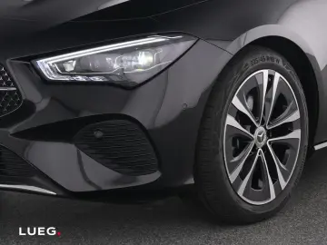 MERCEDES-BENZ CLA 180 Coupé Pano 360 Tot Mem