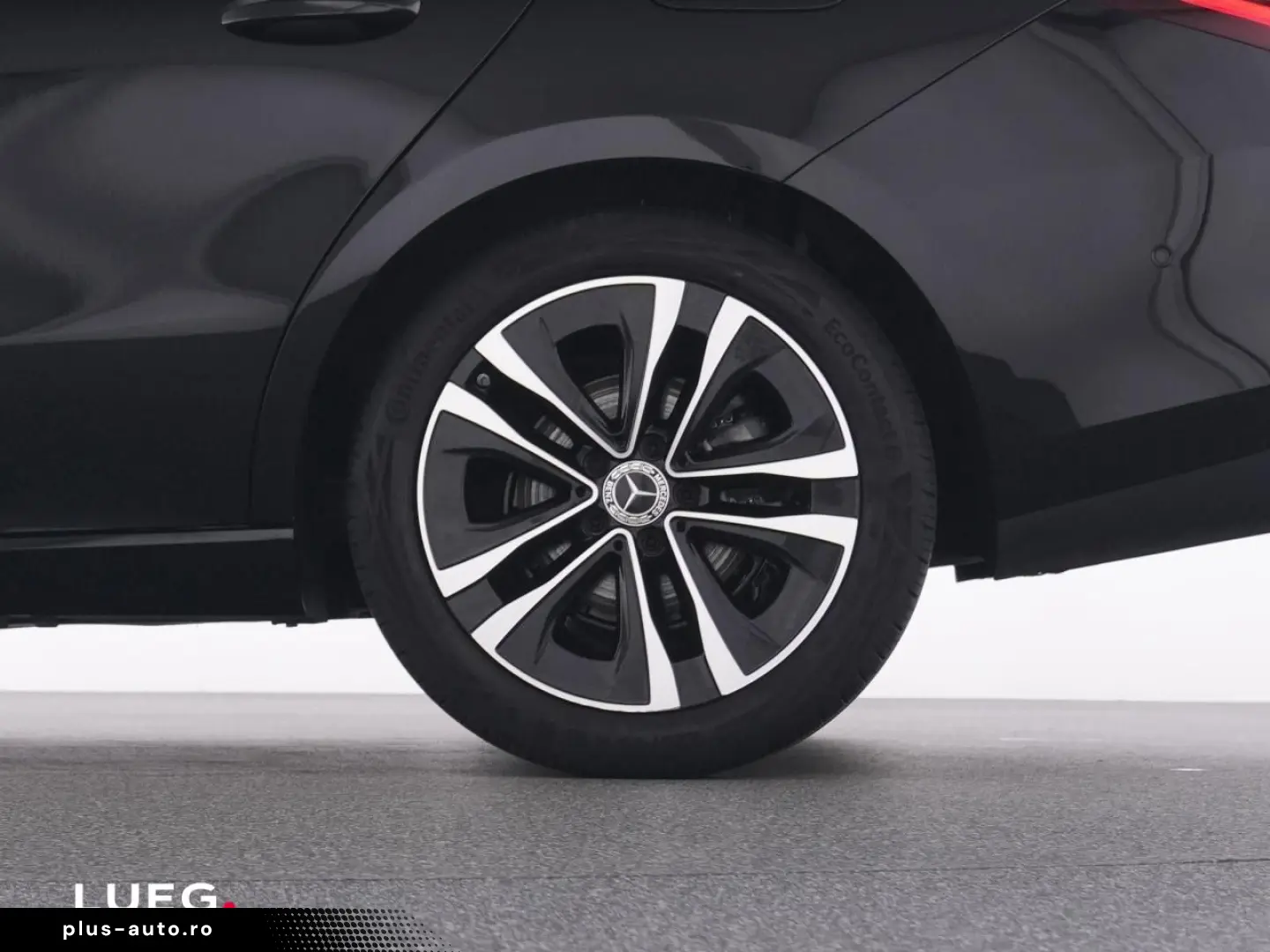 MERCEDES-BENZ CLA 180 Coupé Pano 360 Tot Mem