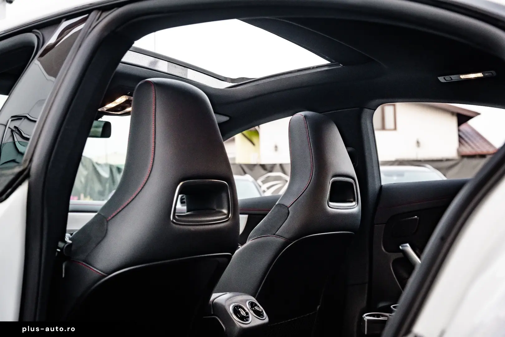 Mercedes-Benz CLA 250 e 8G-DCT AMG Line