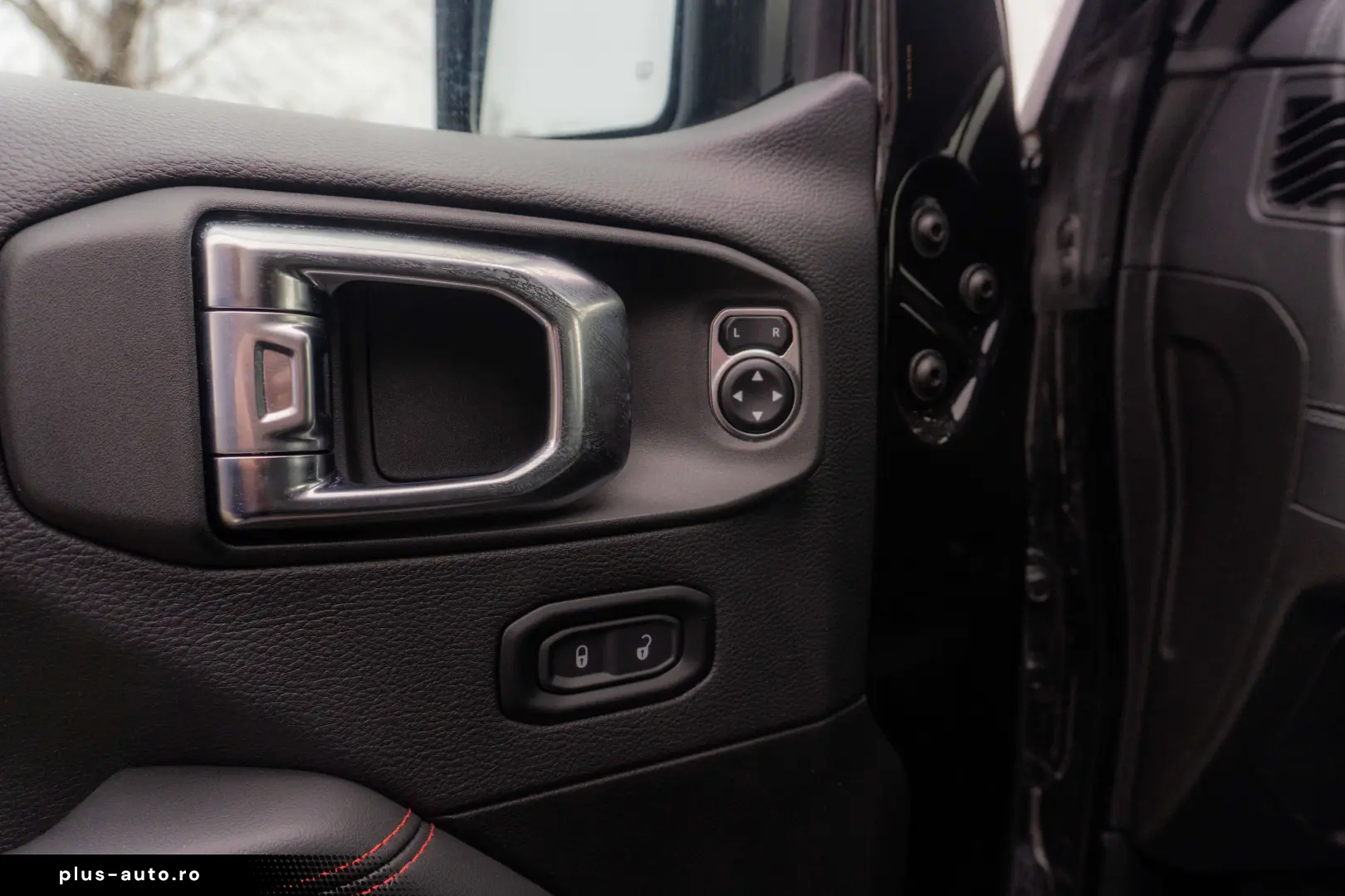 Jeep Wrangler Rubicon 2-Door  Full equip  Xtreme 35 Package