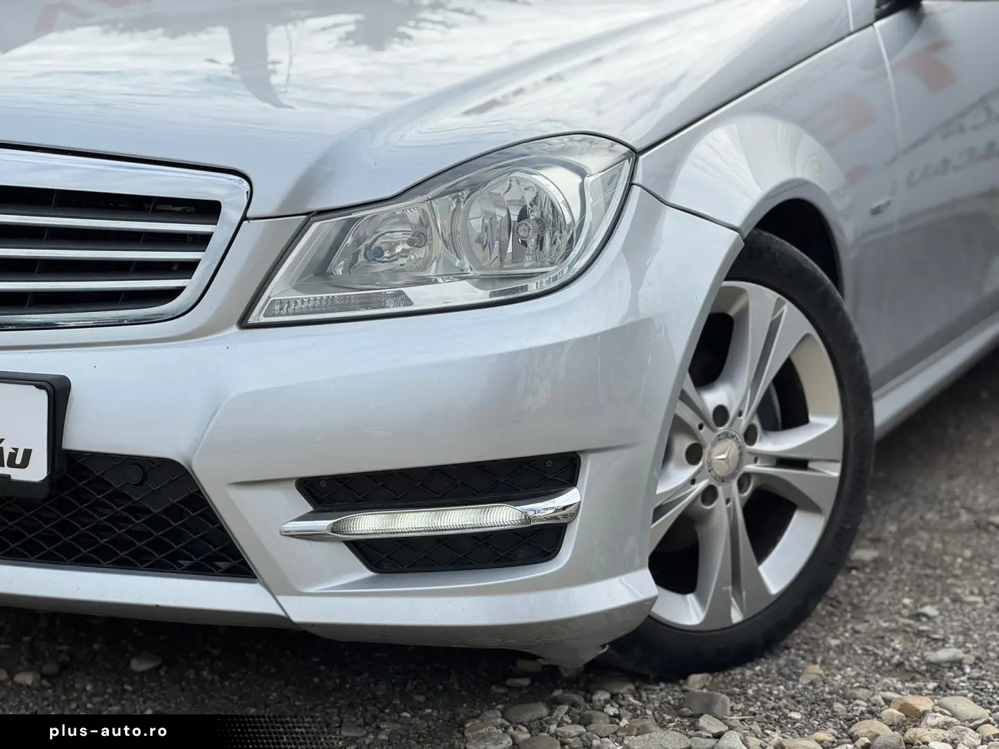 Mercedes-Benz C-Klasse C 180 CGI BlueEfficiency Classic