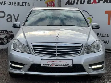 Mercedes-Benz C-Klasse C 180 CGI BlueEfficiency Classic