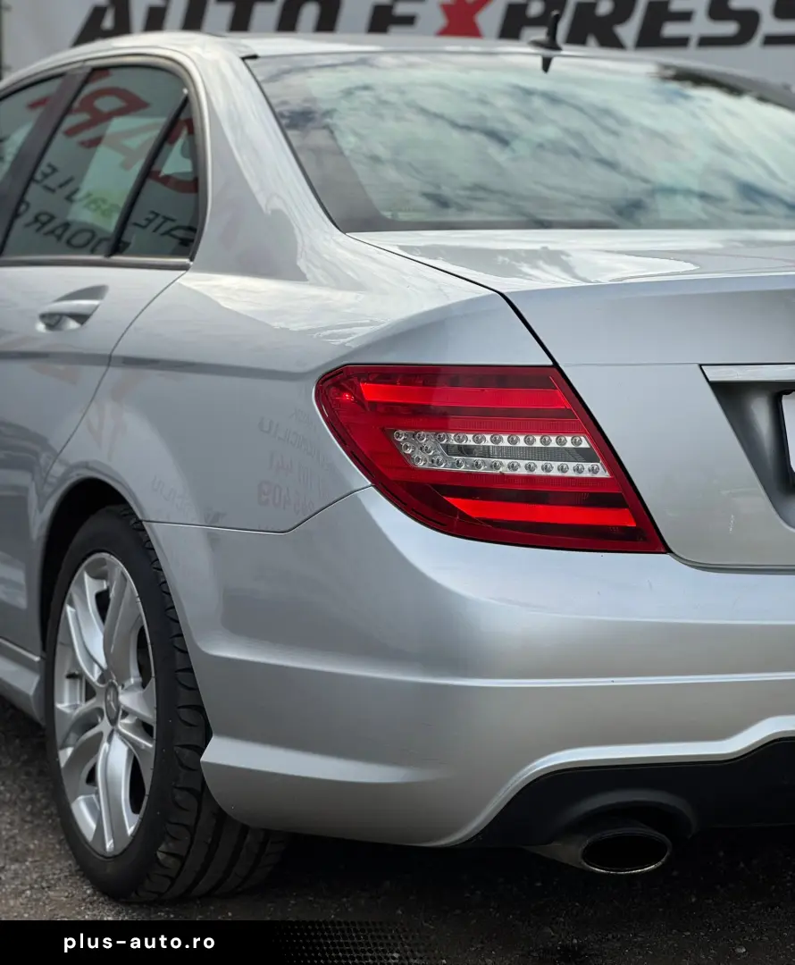 Mercedes-Benz C-Klasse C 180 CGI BlueEfficiency Classic