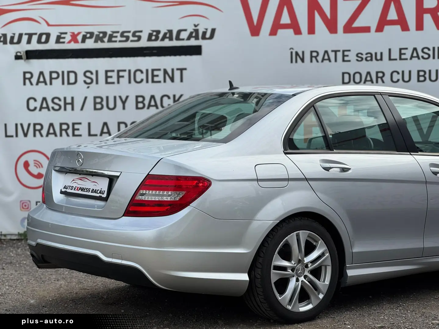 Mercedes-Benz C-Klasse C 180 CGI BlueEfficiency Classic