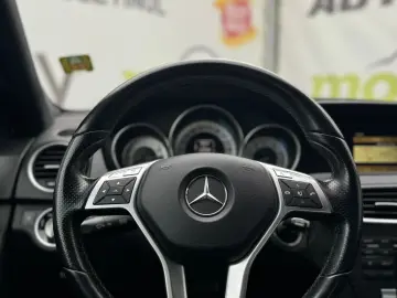 Mercedes-Benz C-Klasse C 180 CGI BlueEfficiency Classic