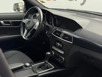 Mercedes-Benz C-Klasse C 180 CGI BlueEfficiency Classic