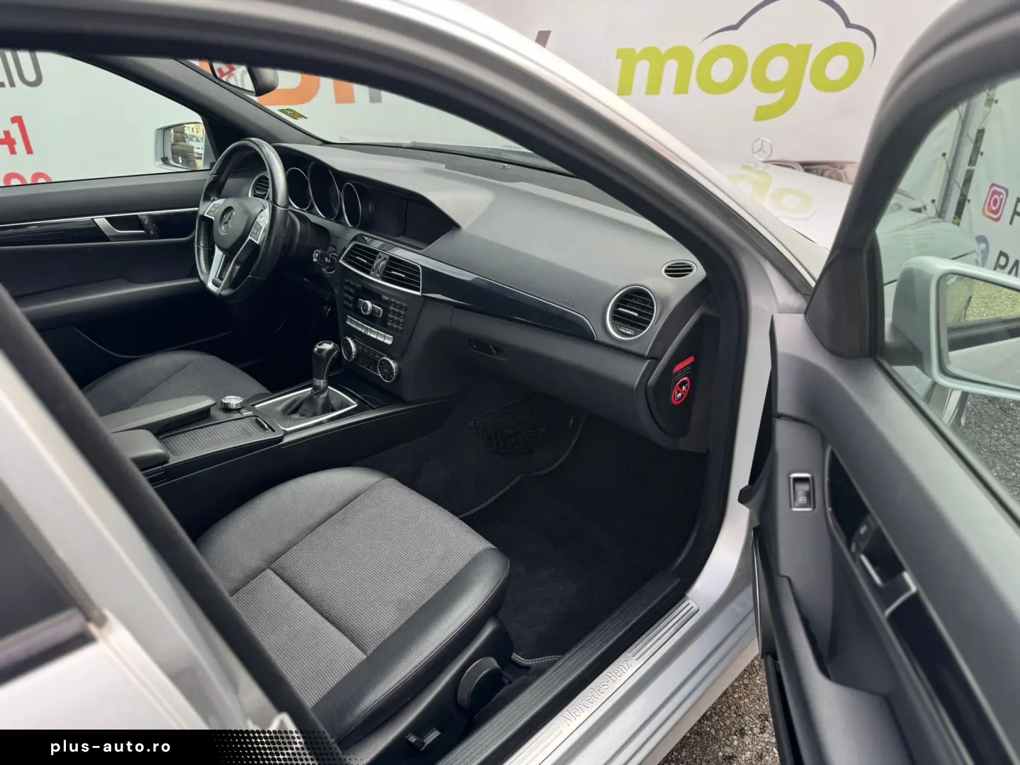 Mercedes-Benz C-Klasse C 180 CGI BlueEfficiency Classic