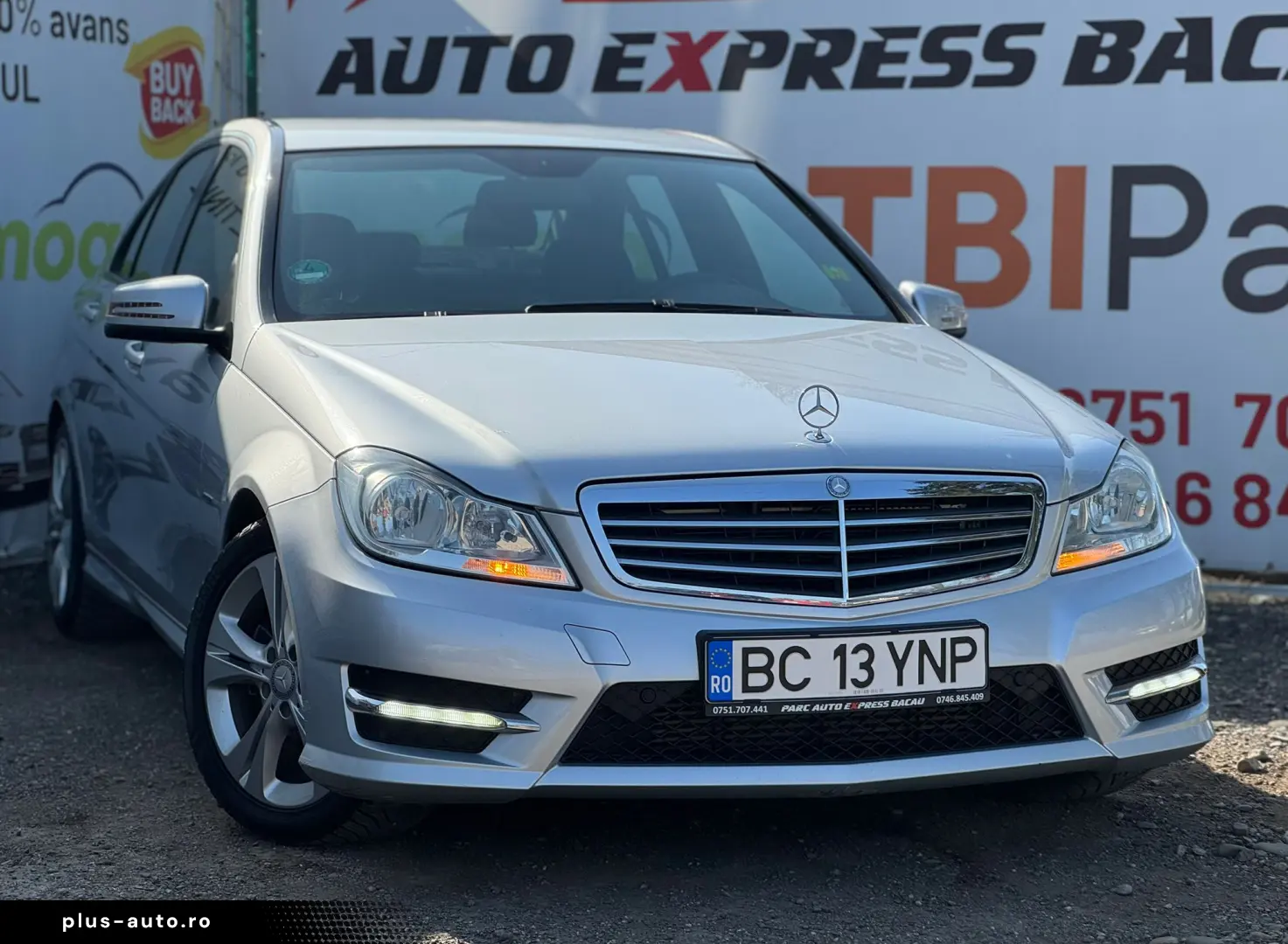 Mercedes-Benz C-Klasse C 180 CGI BlueEfficiency Classic