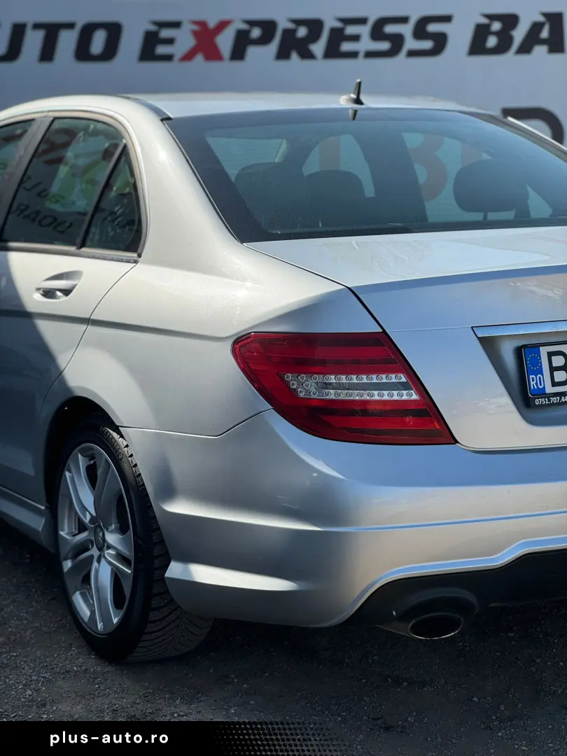 Mercedes-Benz C-Klasse C 180 CGI BlueEfficiency Classic