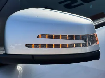 Mercedes-Benz C-Klasse C 180 CGI BlueEfficiency Classic